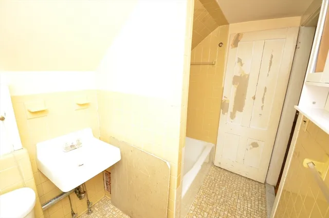 $599,900 | 20 Washington Place, Malden, MA 02148