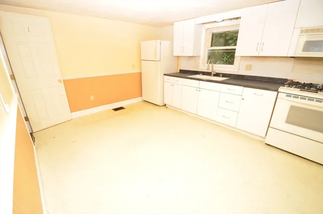 $599,900 | 20 Washington Place, Malden, MA 02148