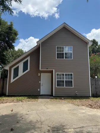 $1,750 | 3004 Cedarwood Village Lane, Pensacola, FL 32514
