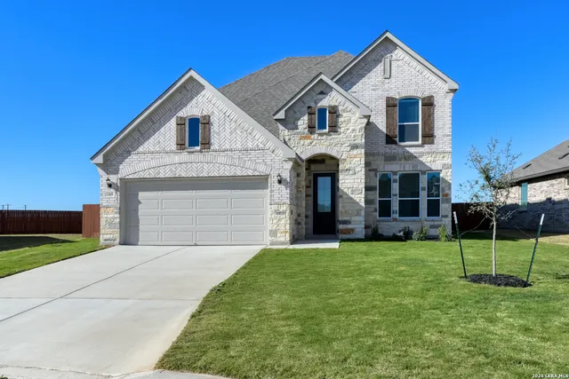 $454,990 | 105 Heidi Hill, Castroville, TX 78009
