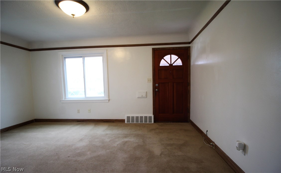 6340 State Road Cleveland, OH 44134 - Photo 9 of 35