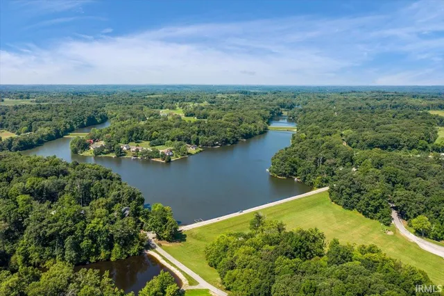 $15,500 | 120-121 Elizabeth, Huntingburg, IN 47542