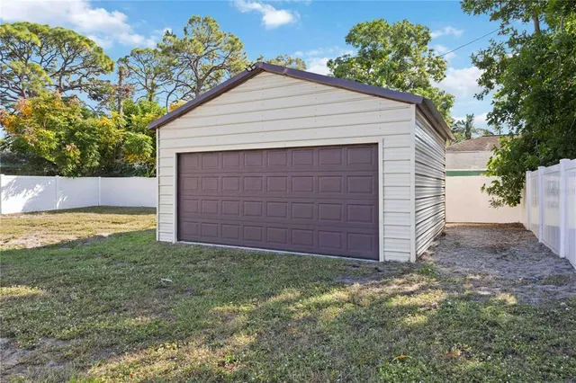 $442,000 | 2811 17th Avenue West, Bradenton, FL 34205