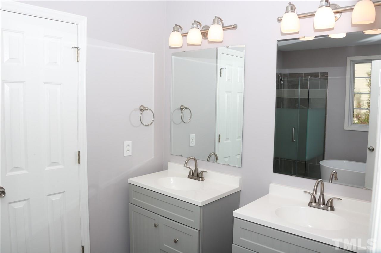 2536 Springfield Park Drive Raleigh, NC 27614 - Photo 14 of 18 Gallery Image 14