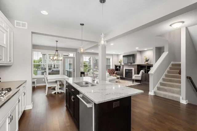 $679,999 | 12570 Foxhill Avenue North, Hugo, MN 55038