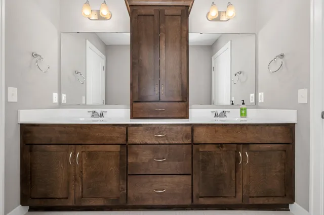 $679,999 | 12570 Foxhill Avenue North, Hugo, MN 55038