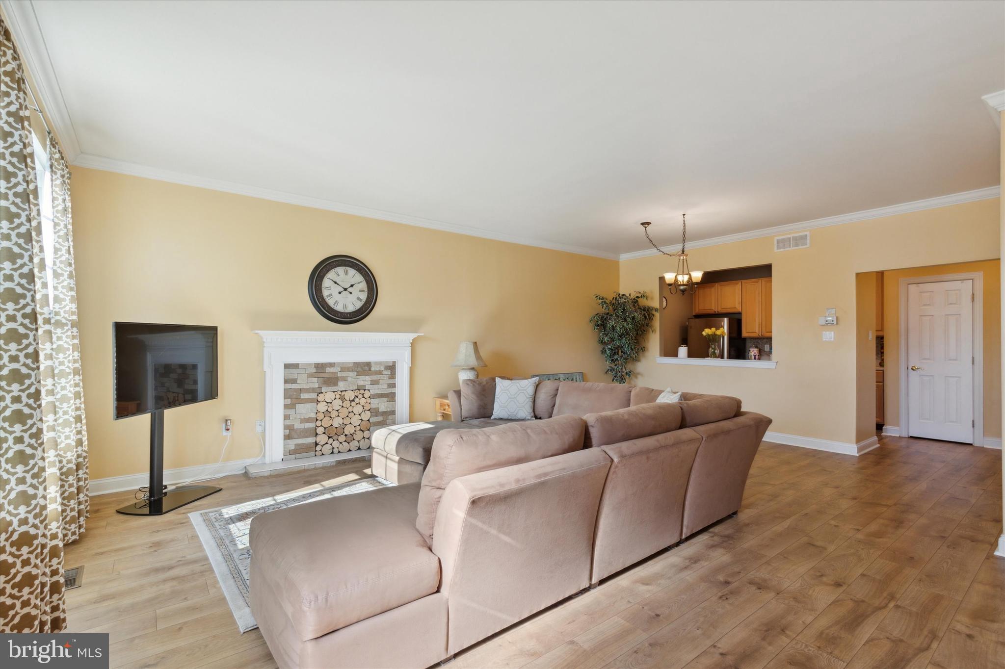 104 Lantern Drive Doylestown, PA 18901 - Photo 6 of 18