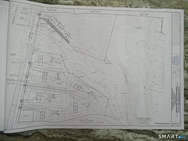 $1,400,000 | Briar Hill Road, Groton, CT 06340