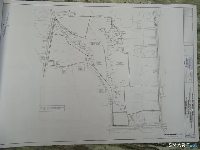 $1,400,000 | Briar Hill Road, Groton, CT 06340