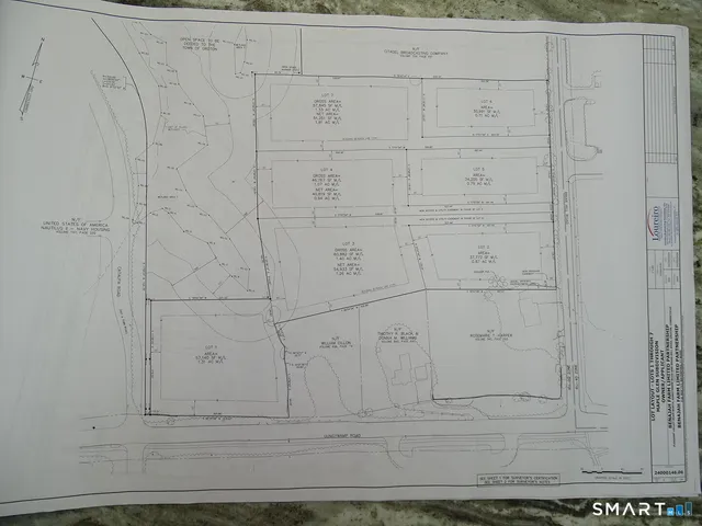 $1,400,000 | Briar Hill Road, Groton, CT 06340