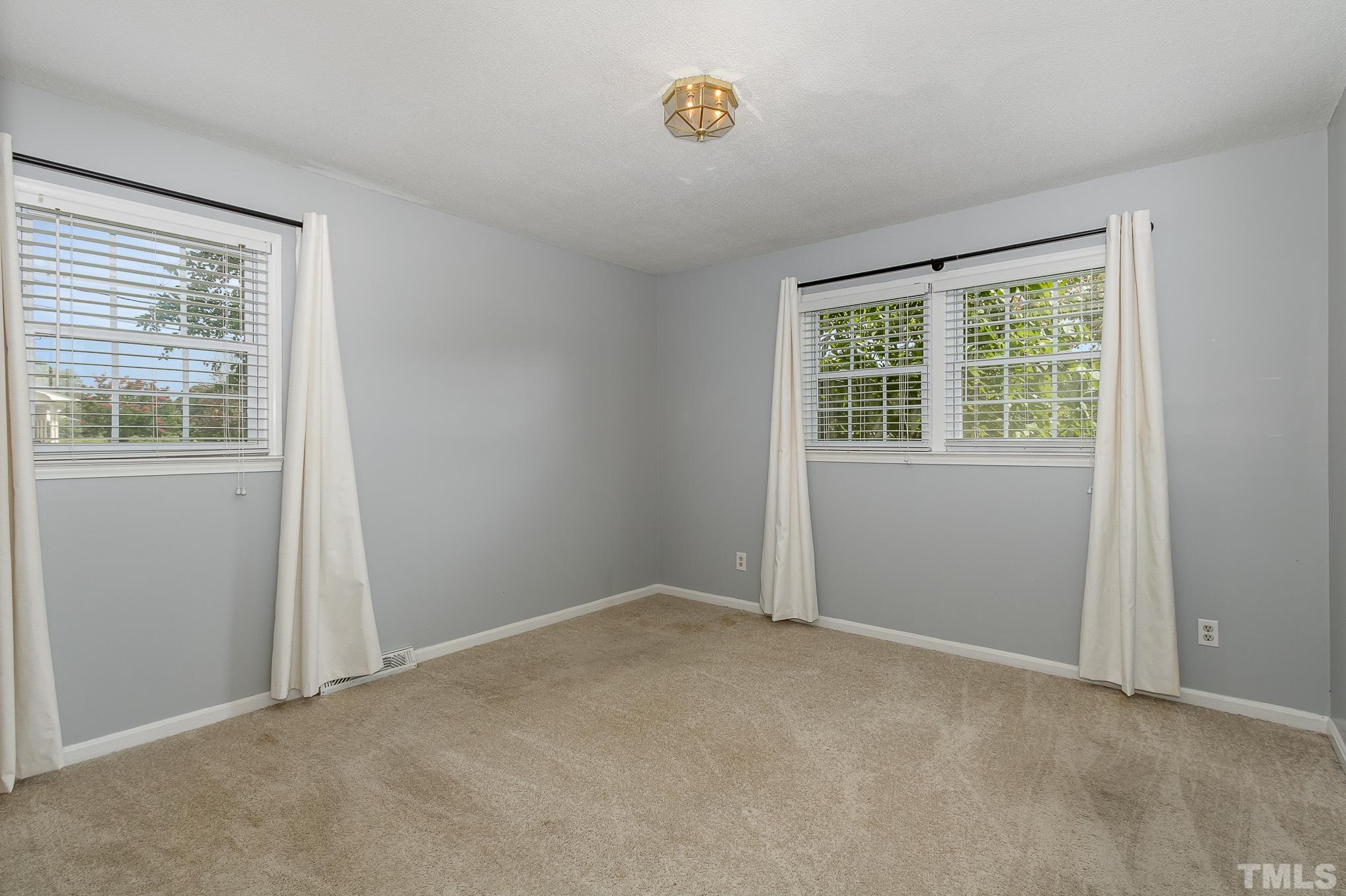 925 Junction Road Durham, NC 27704 - Photo 16 of 28