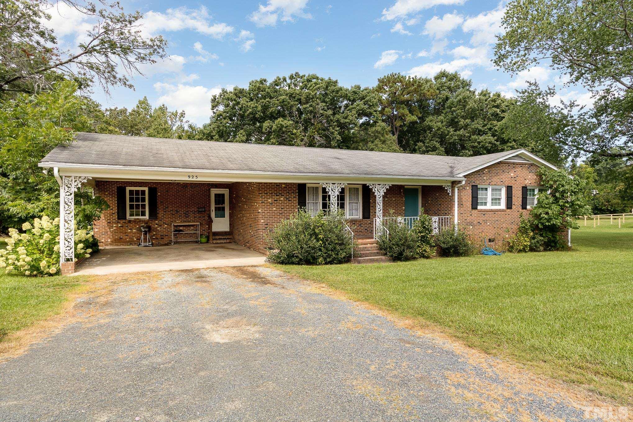 925 Junction Road Durham, NC 27704 - Photo 3 of 28