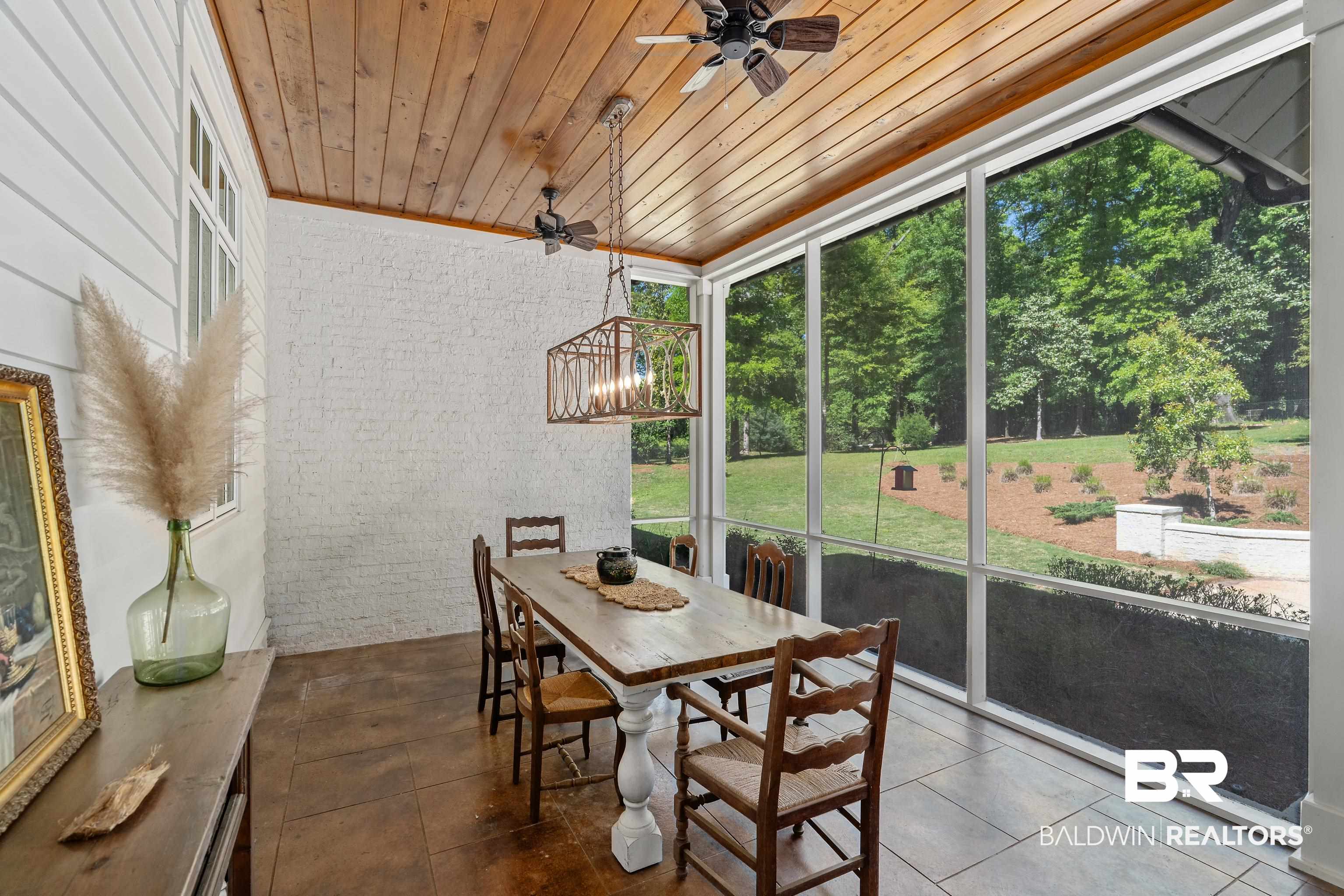 23800 Main Street Fairhope, AL 36532 - Photo 35 of 51 Screened-in Dining Area