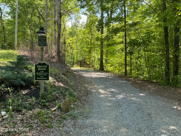$975,000 | 4716 Fred Jennings Road, Walland, TN 37886