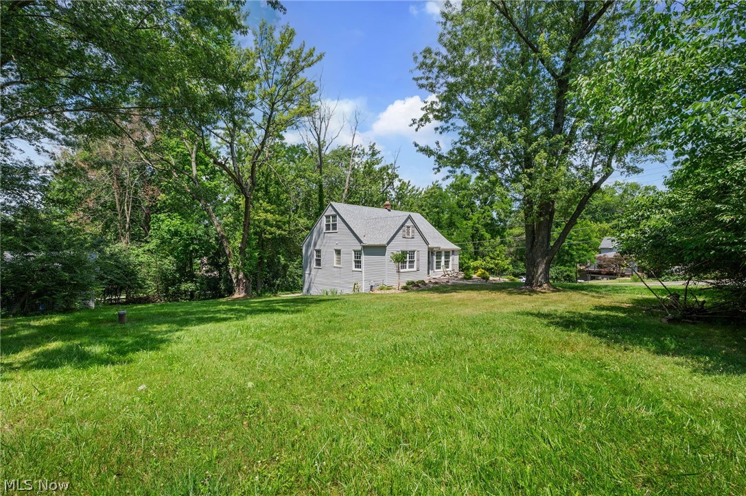 7750 Lewis Road Olmsted Falls, OH 44138 - Photo 5 of 50