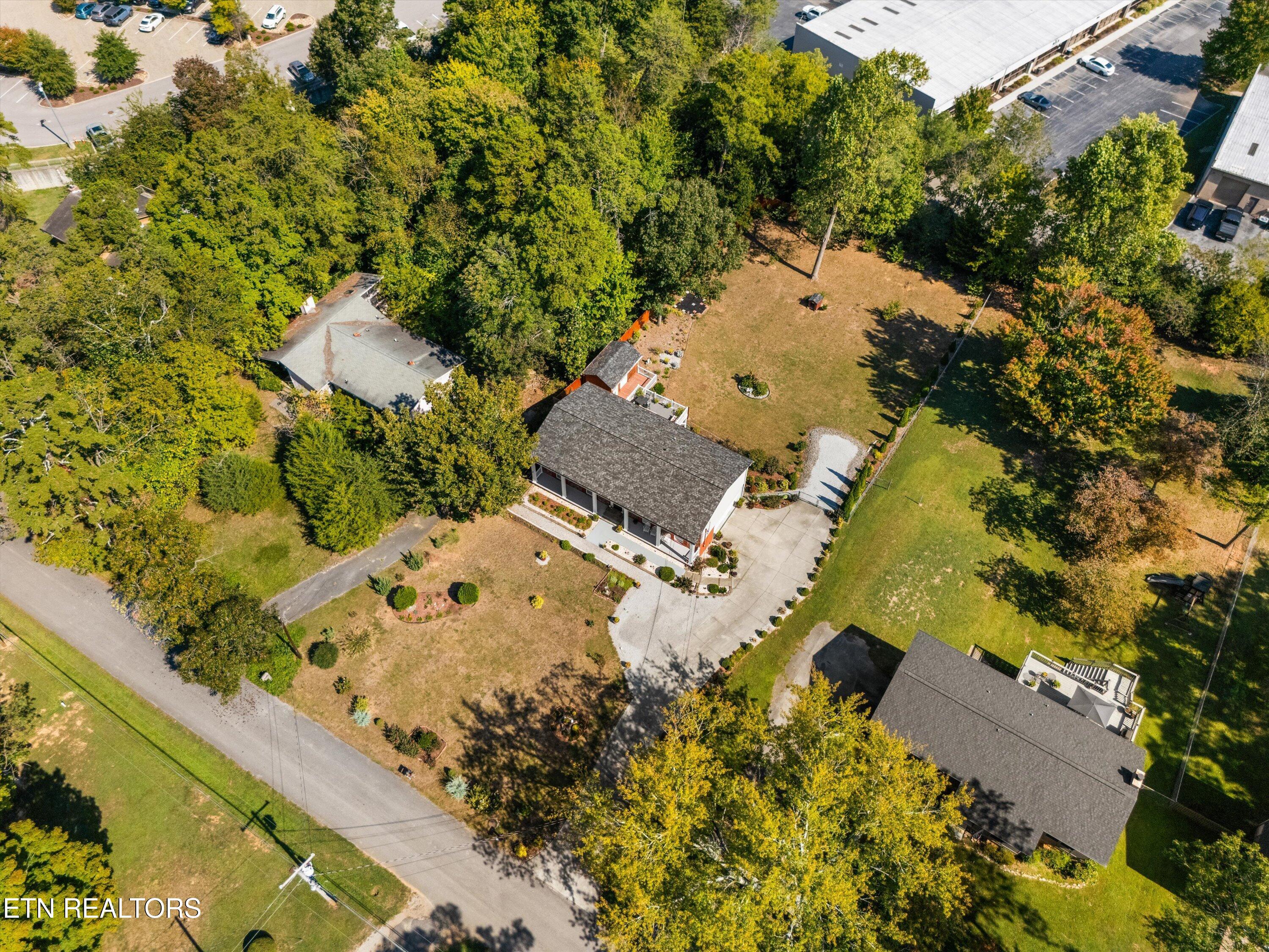 212 Cogdill Road Knoxville, TN 37922 - Photo 42 of 51 47-212 Cogdill Rd02