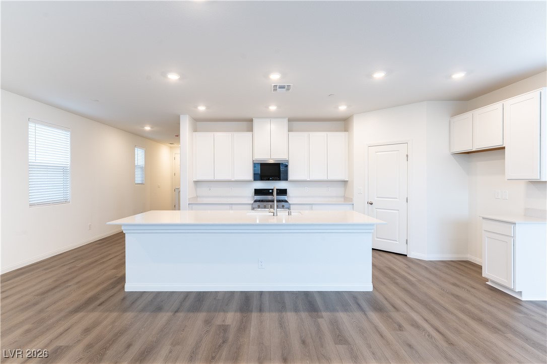 3587 Mascali Avenue Henderson, NV 89044 - Photo 4 of 26