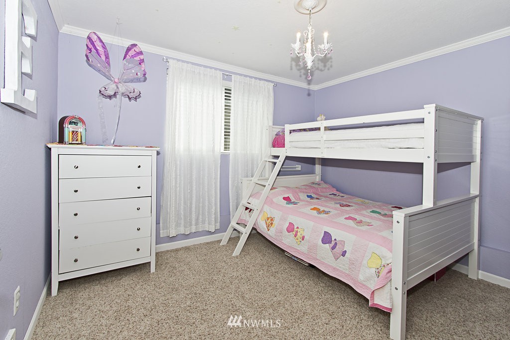 18510 22nd Drive Southeast Bothell, WA 98012 - Photo 11 of 16