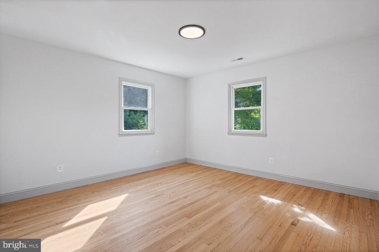 4702 Parkvale Road Ellicott City, MD 21043 - Photo 28 of 39 Bedroom #2