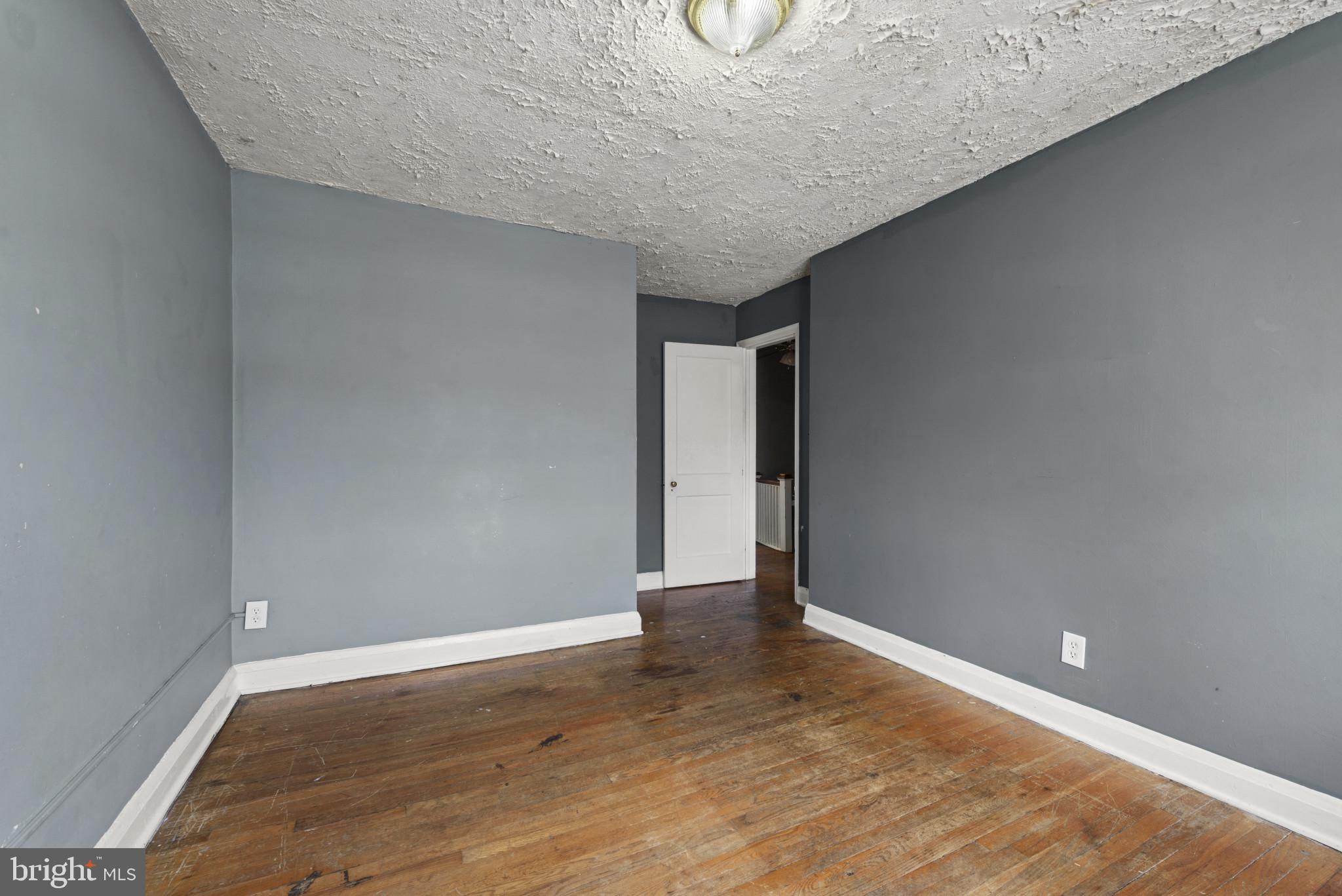 3823 Cottage Avenue Baltimore, MD 21215 - Photo 17 of 28