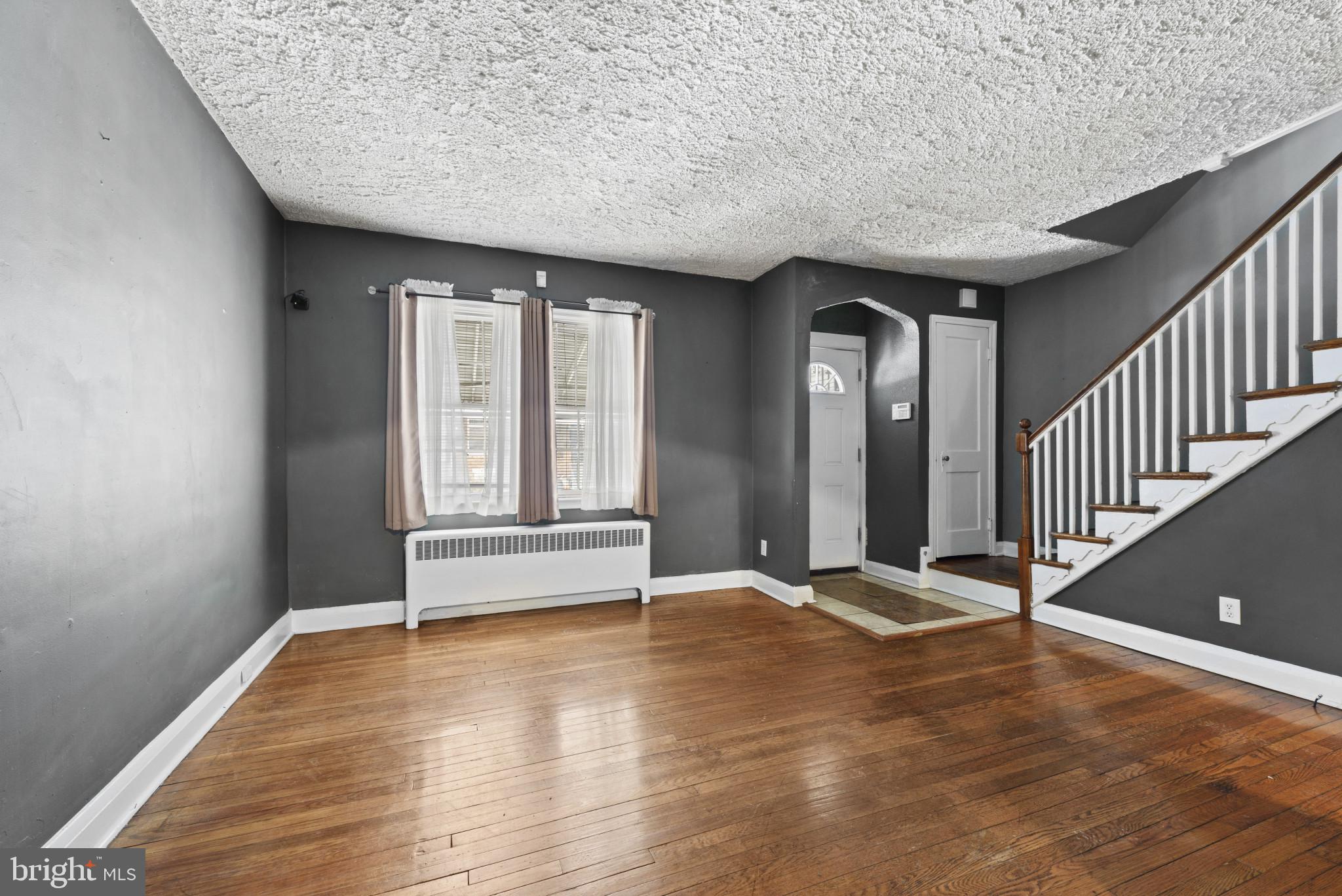 3823 Cottage Avenue Baltimore, MD 21215 - Photo 3 of 28