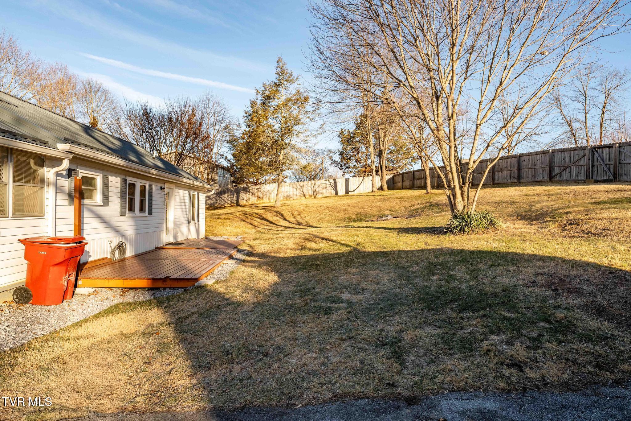 172 Hopper Road Johnson City, TN 37604 - Photo 28 of 38 172 Hopper Road (12 of 44)