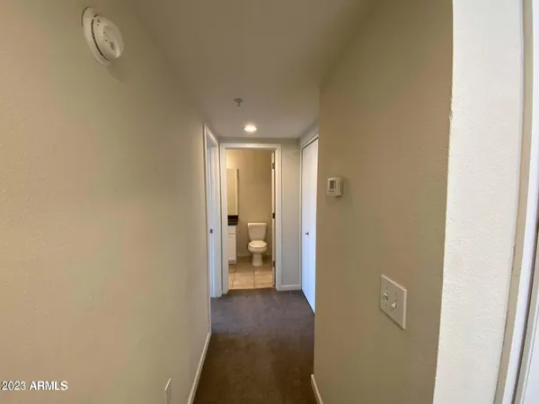 $1,800 | 3633 North 3rd Avenue, Unit 2050, Phoenix, AZ 85013
