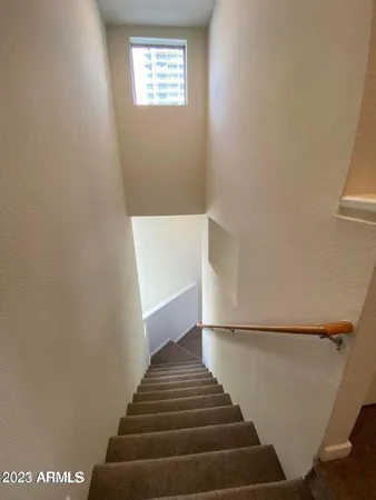 $1,800 | 3633 North 3rd Avenue, Unit 2050, Phoenix, AZ 85013