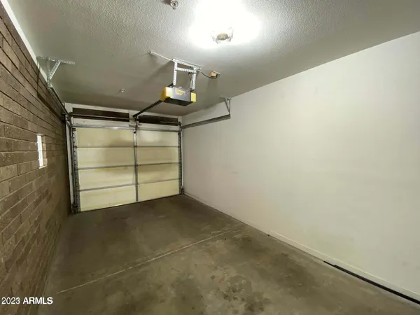 $1,800 | 3633 North 3rd Avenue, Unit 2050, Phoenix, AZ 85013