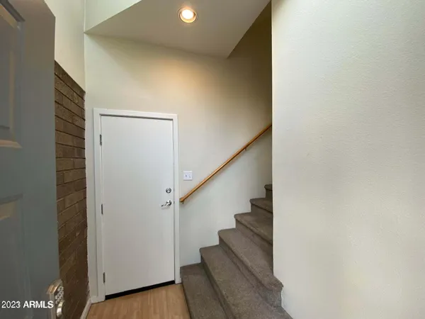 $1,800 | 3633 North 3rd Avenue, Unit 2050, Phoenix, AZ 85013