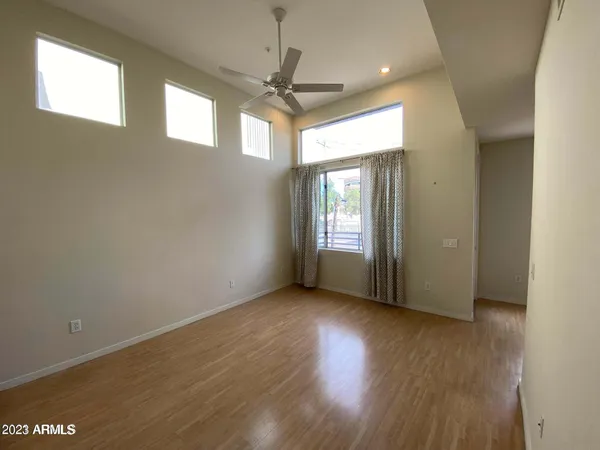 $1,800 | 3633 North 3rd Avenue, Unit 2050, Phoenix, AZ 85013