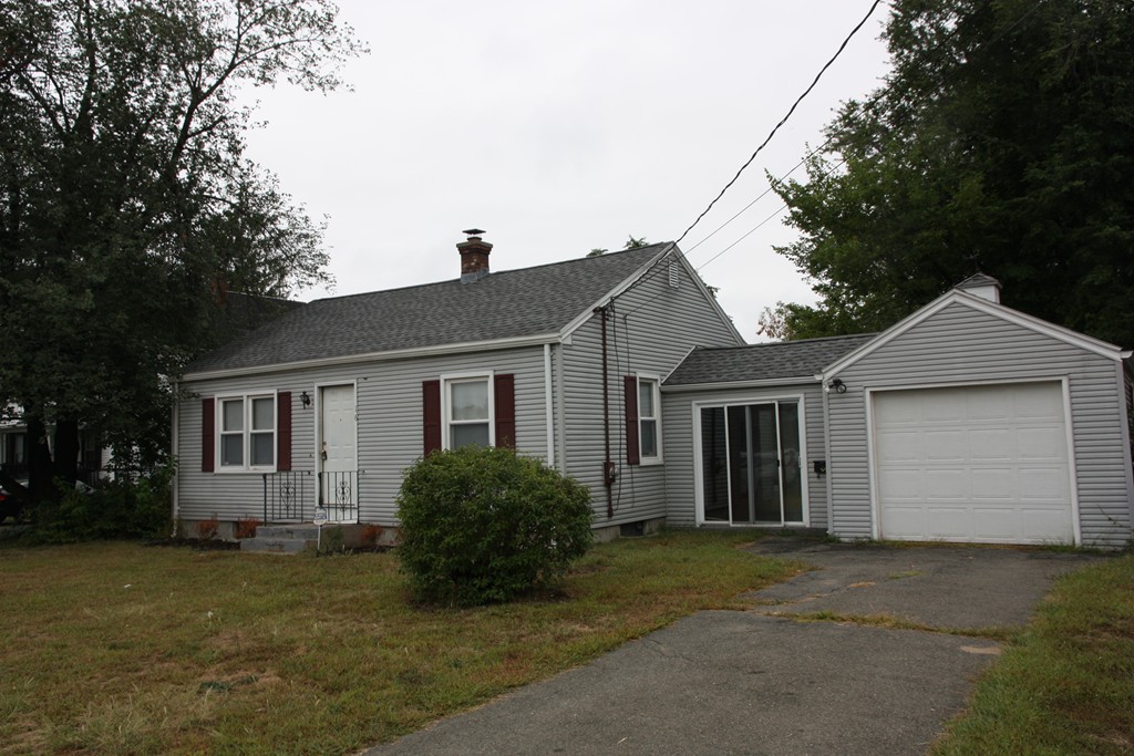 16 St James Circle Springfield, MA 01104 - Photo 1 of 6 Gallery Image 1