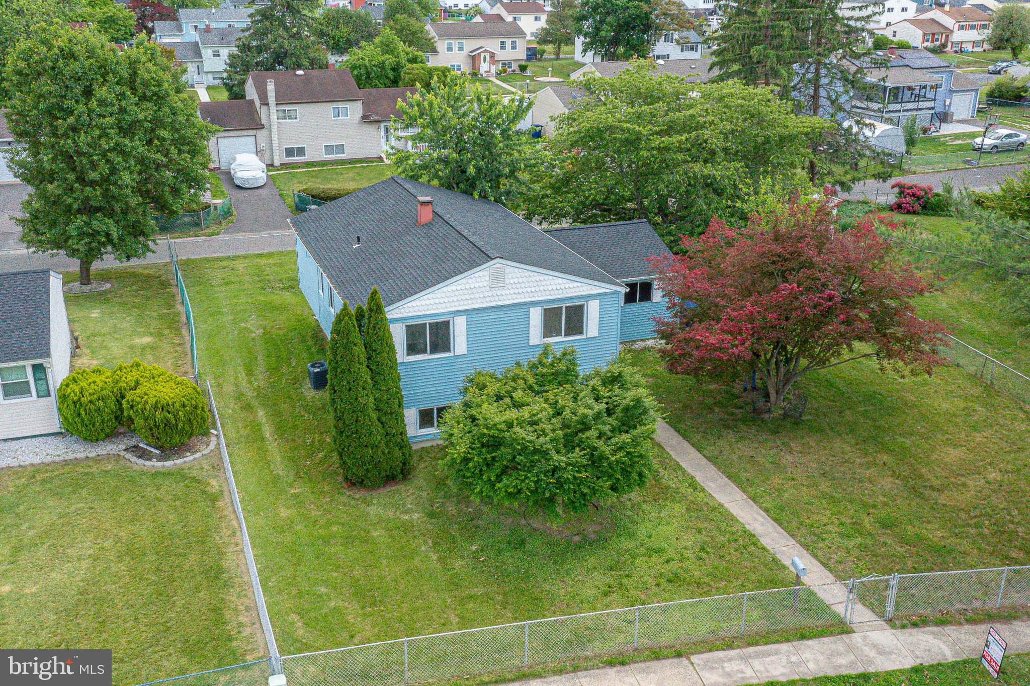 220 College Drive Pemberton, NJ 08068 - Photo 3 of 49