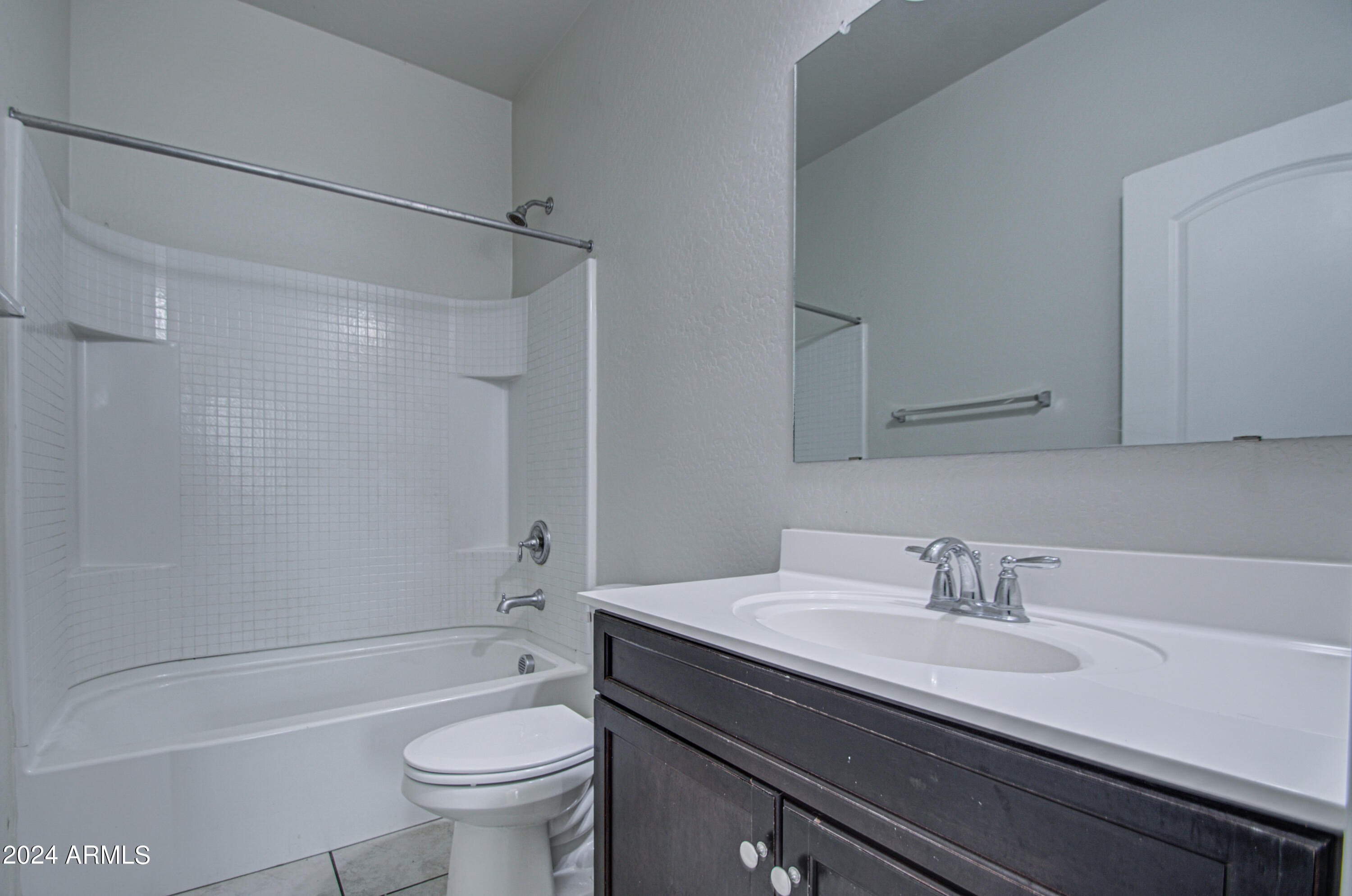 30992 West Picadilly Road Buckeye, AZ 85396 - Photo 24 of 29 Bathroom 2-pic 2