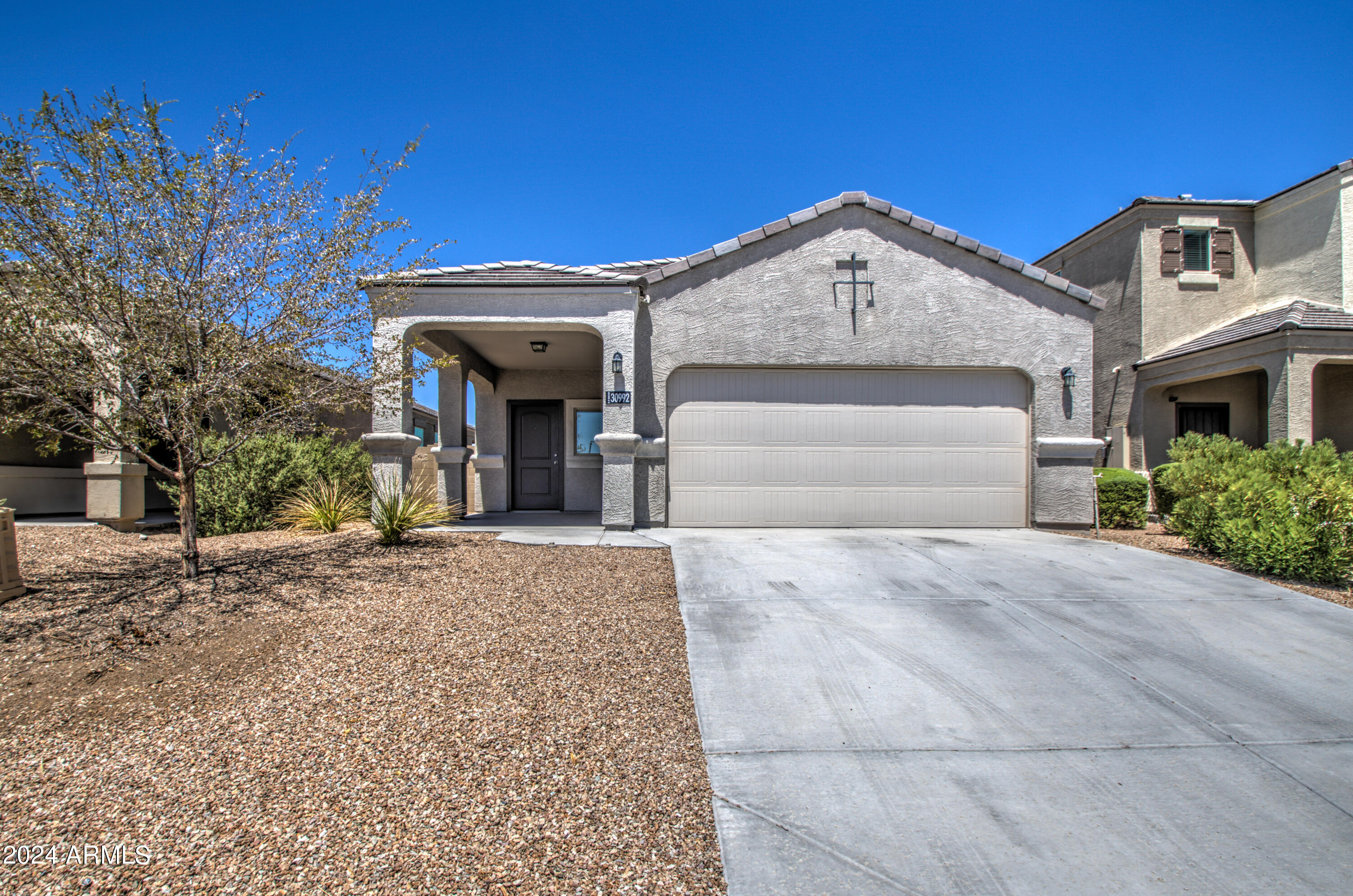 30992 West Picadilly Road Buckeye, AZ 85396 - Photo 4 of 29 Front 4