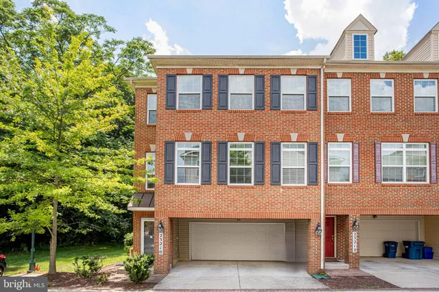 $3,200 | 23210 Roberts Tavern Drive, Unit 2375, Clarksburg, MD 20871