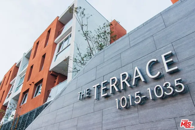 $1,049,000 | 1015 Figueroa Terrace, Unit 16, Los Angeles, CA 90012
