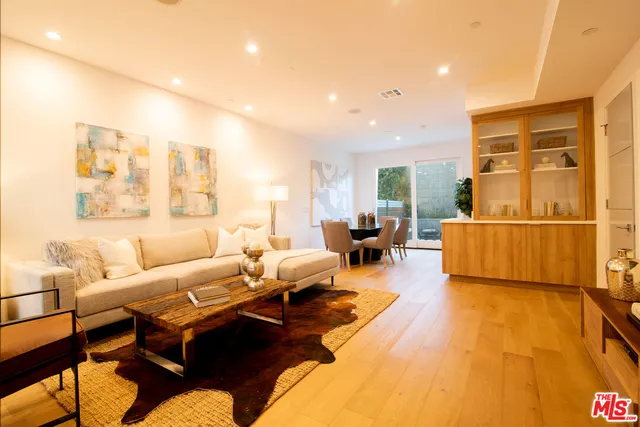 $1,049,000 | 1015 Figueroa Terrace, Unit 16, Los Angeles, CA 90012