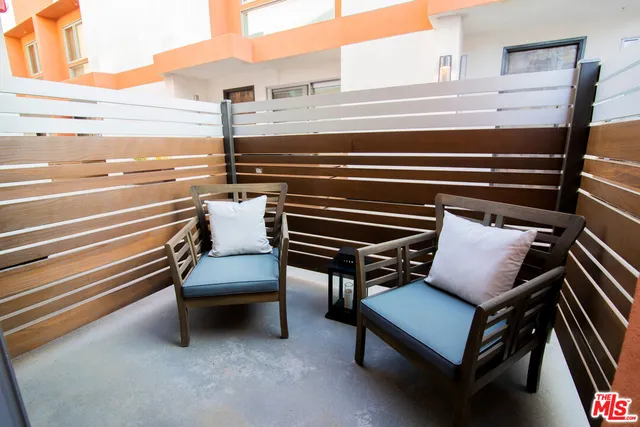 $1,049,000 | 1015 Figueroa Terrace, Unit 16, Los Angeles, CA 90012