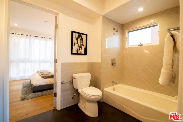 $1,049,000 | 1015 Figueroa Terrace, Unit 16, Los Angeles, CA 90012