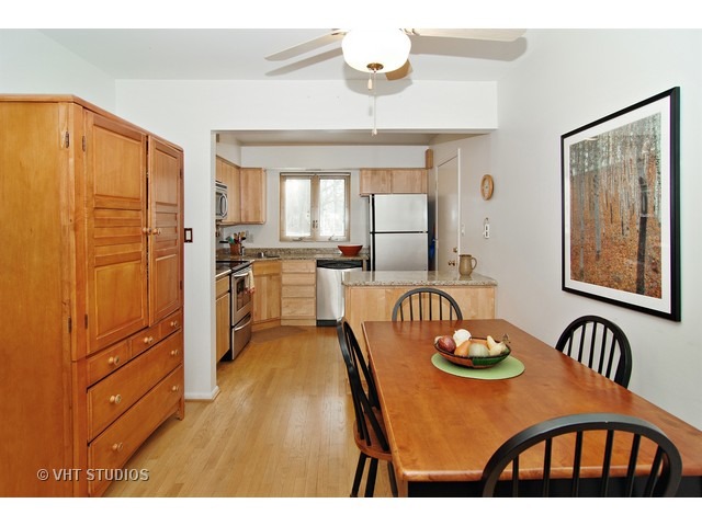 67 Kimbark Road, Unit 1 Riverside, IL 60546 - Photo 4 of 20
