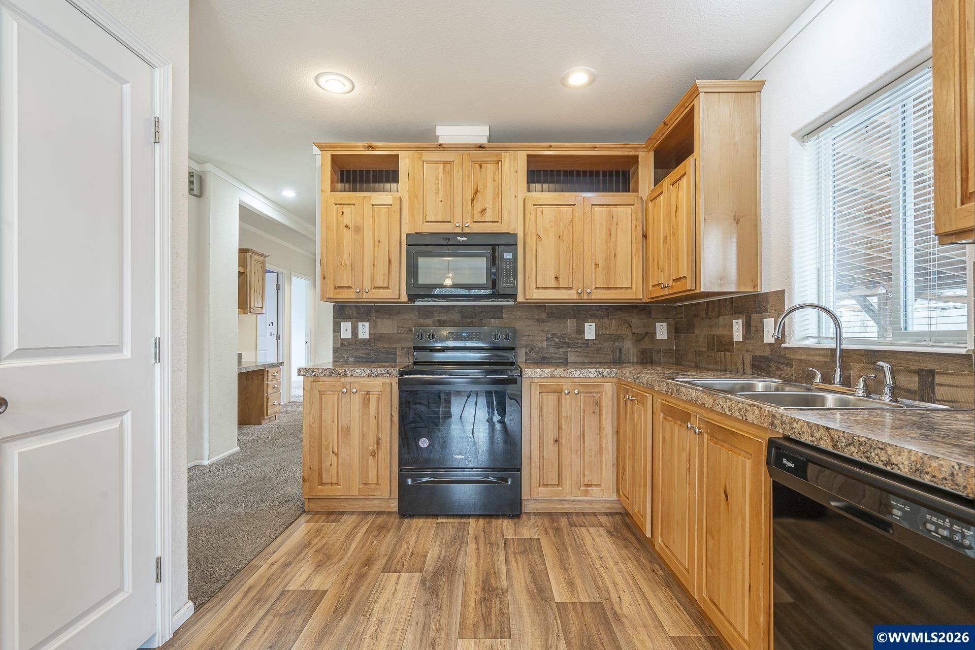 151 South Edwards Road South, Unit 147 Monmouth, OR 97361 - Photo 10 of 34