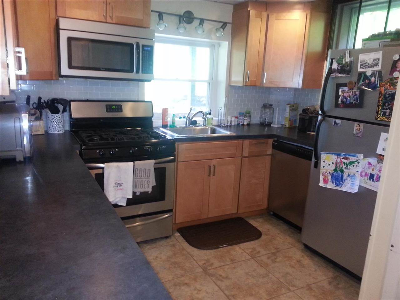 2105 West Side Road Conway, NH 03860 - Photo 4 of 14