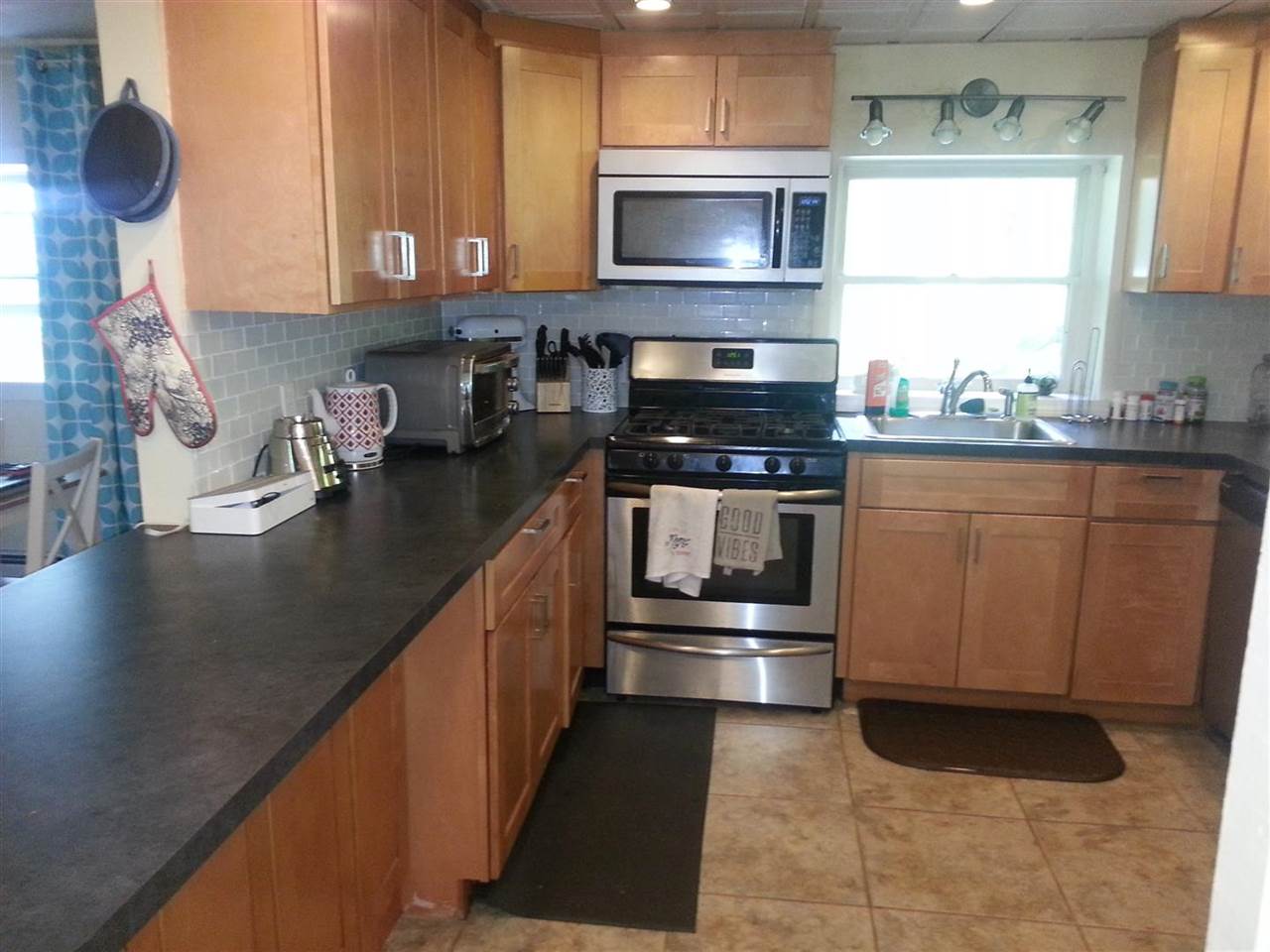 2105 West Side Road Conway, NH 03860 - Photo 5 of 14