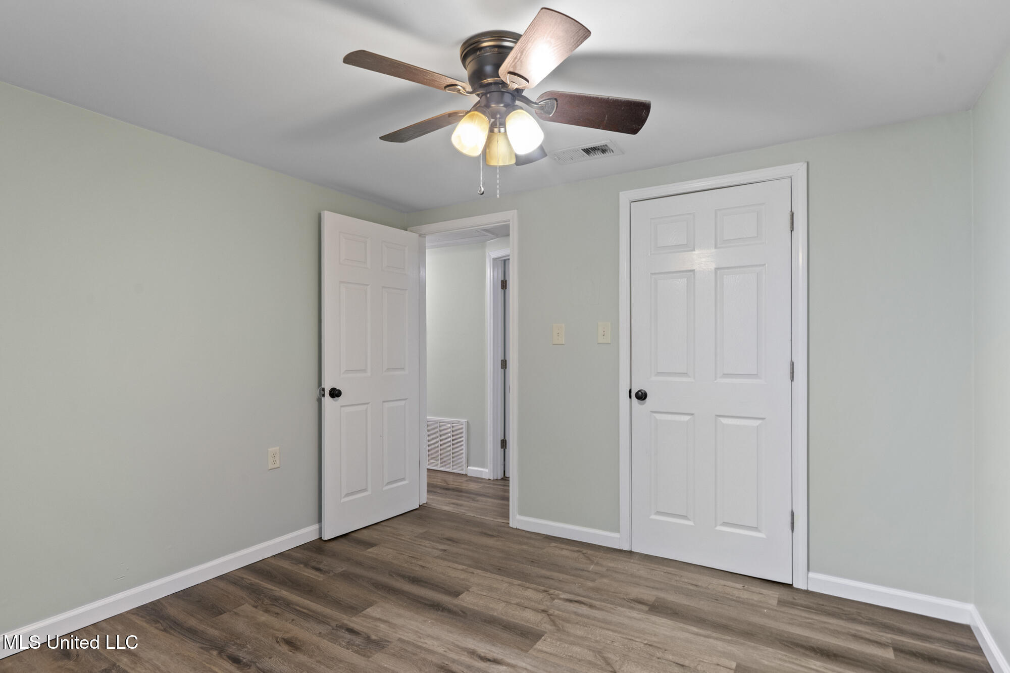 529 Pear Street Ocean Springs, MS 39564 - Photo 13 of 22 Bedroom