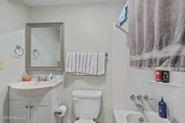 $160,000 | 529 Pear Street, Ocean Springs, MS 39564