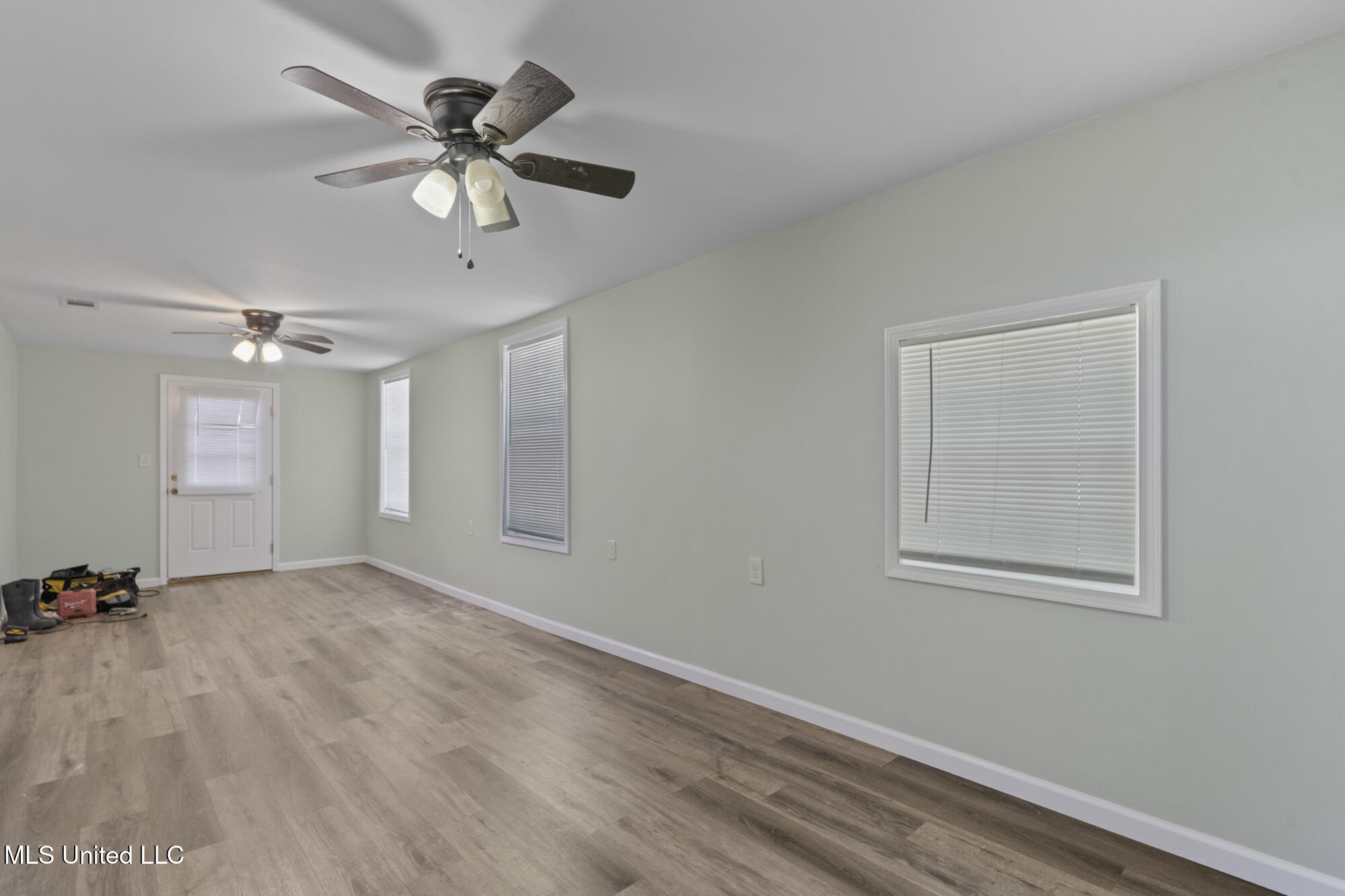 529 Pear Street Ocean Springs, MS 39564 - Photo 18 of 22 Sunroom