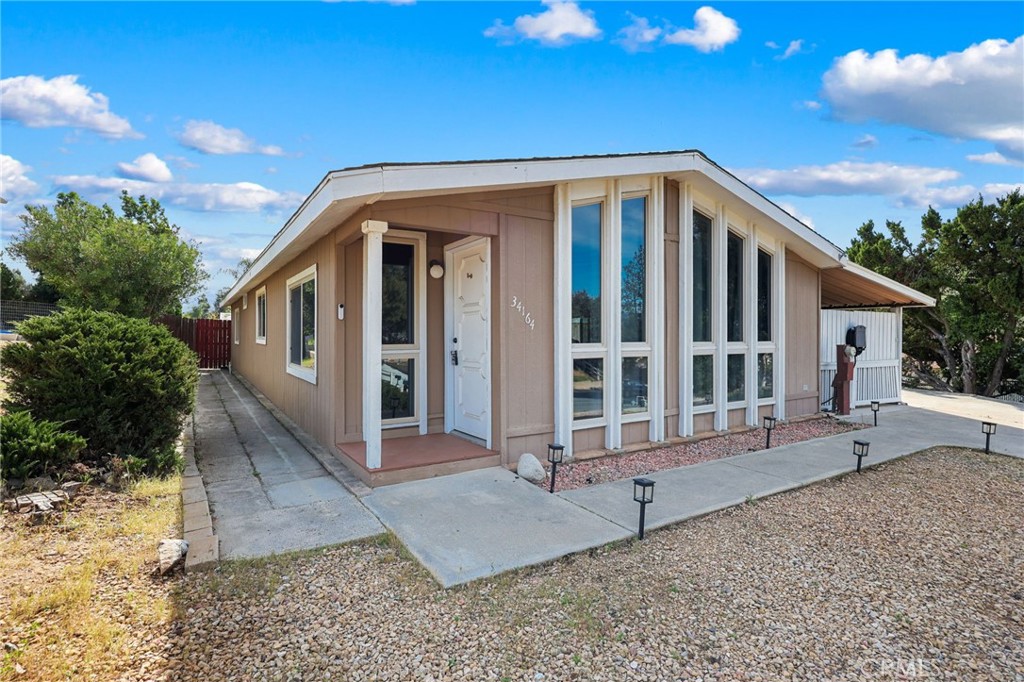 34164 Harrow Hill Road Wildomar, CA 92595 - Photo 1 of 52