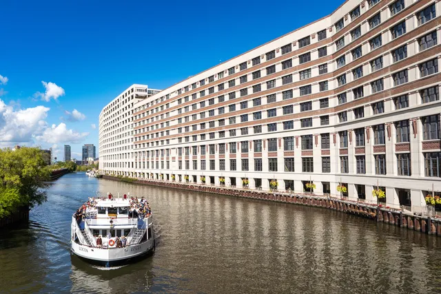 $449,900 | 900 North Kingsbury Street, Unit 1025, Chicago, IL 60610