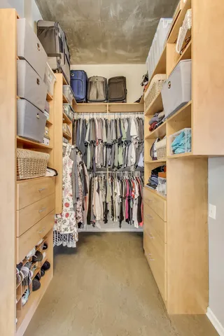 $449,900 | 900 North Kingsbury Street, Unit 1025, Chicago, IL 60610